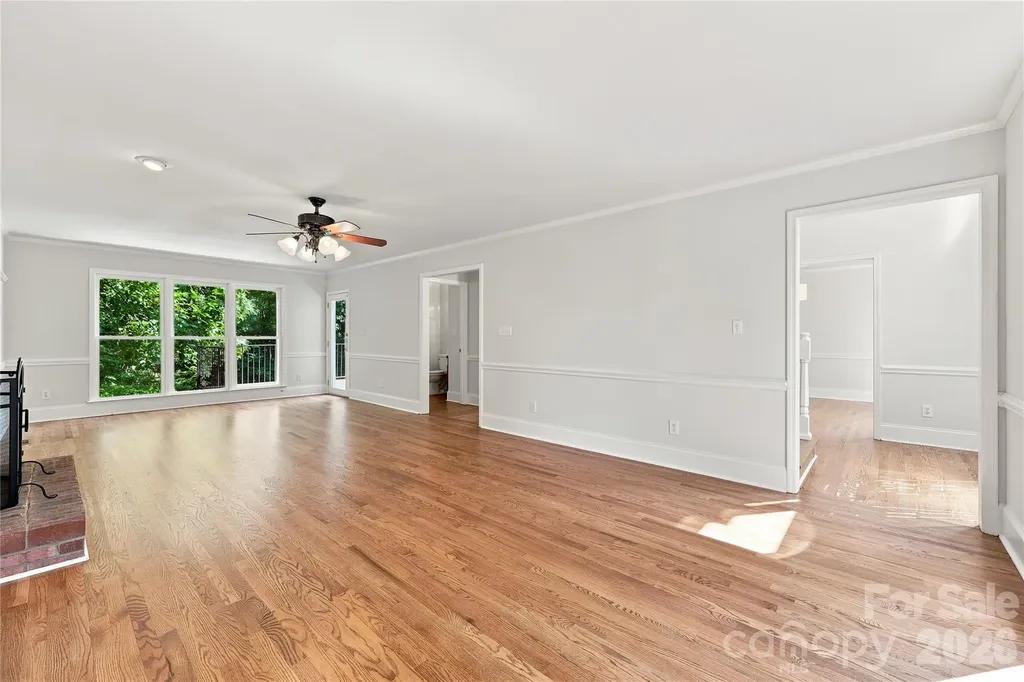 122 W Tattersall Drive Statesville NC 28677