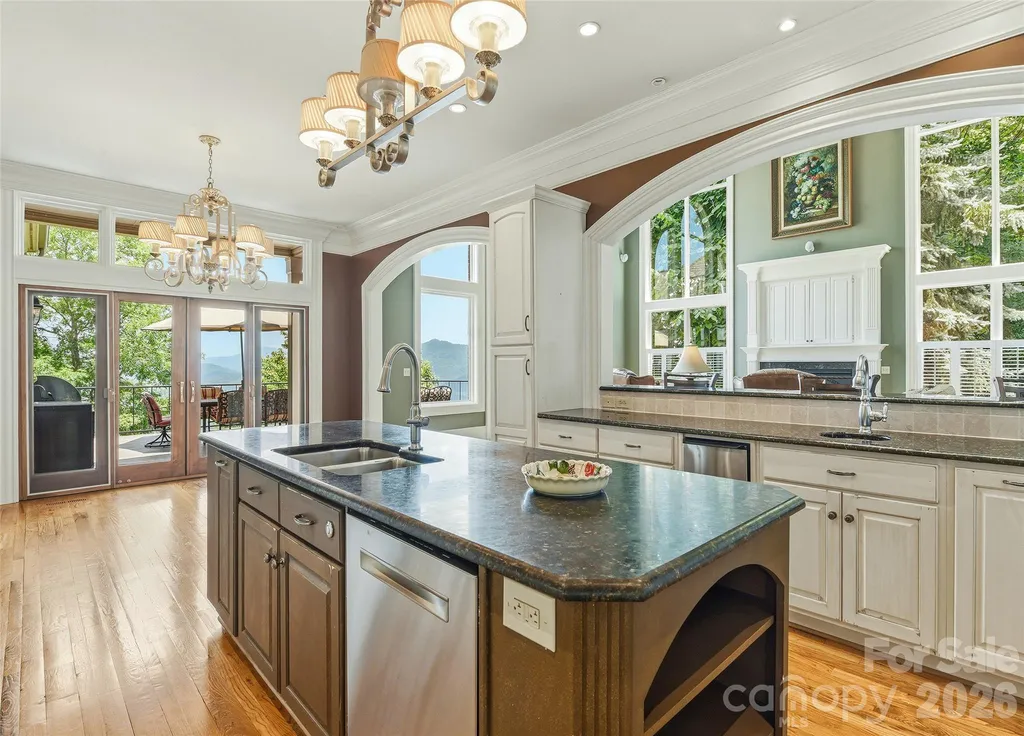 106 Coyote Ridge Maggie Valley NC 28751