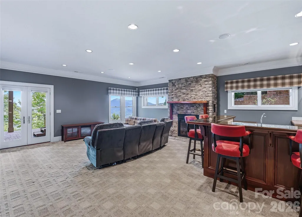 106 Coyote Ridge Maggie Valley NC 28751