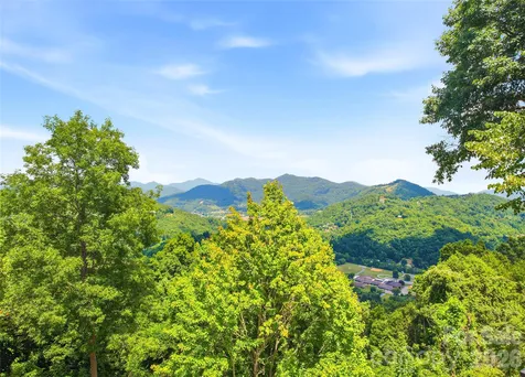 106 Coyote Ridge Maggie Valley NC 28751