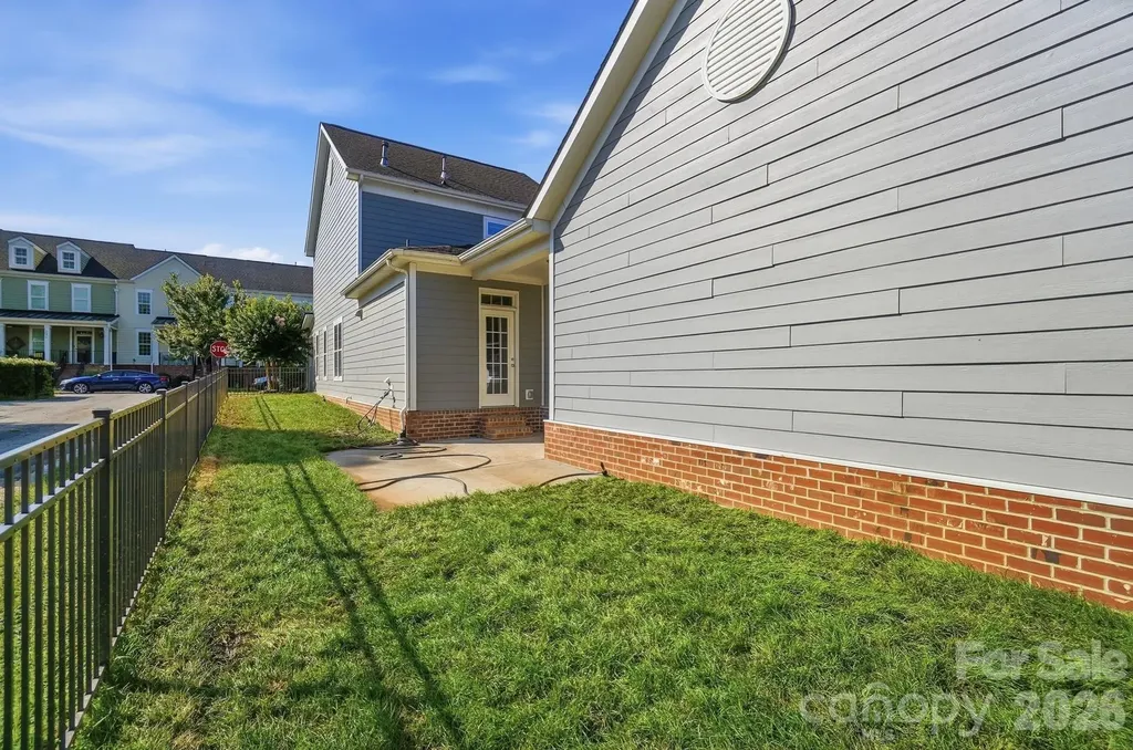 6217 Hove Road Mint Hill NC 28227