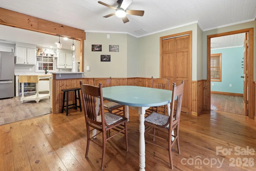 98 Secluded Cove Waynesville NC 28785