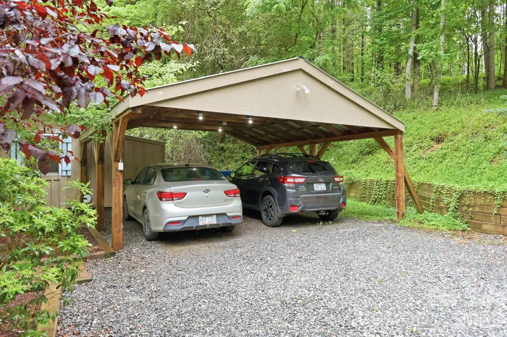 98 Secluded Cove Waynesville NC 28785