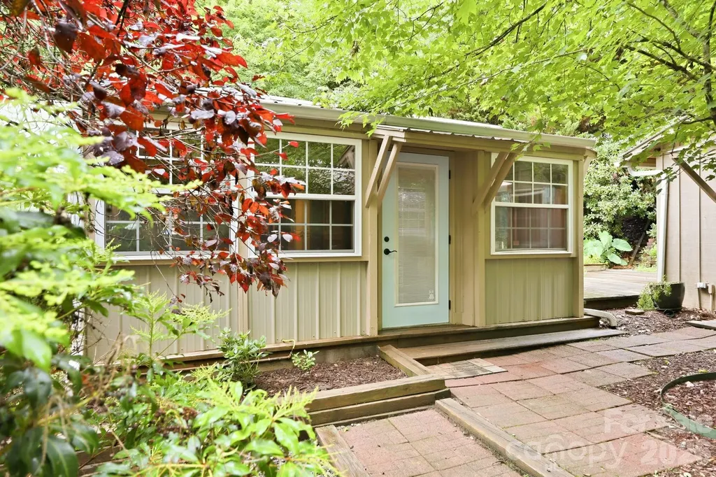 98 Secluded Cove Waynesville NC 28785