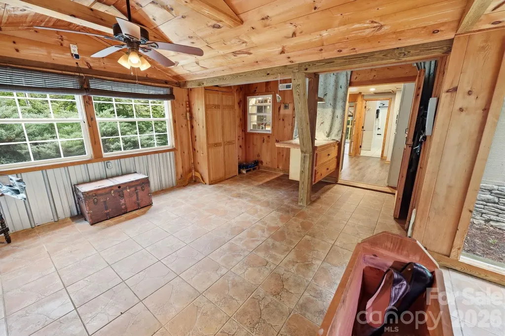 98 Secluded Cove Waynesville NC 28785
