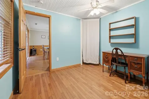 98 Secluded Cove Waynesville NC 28785