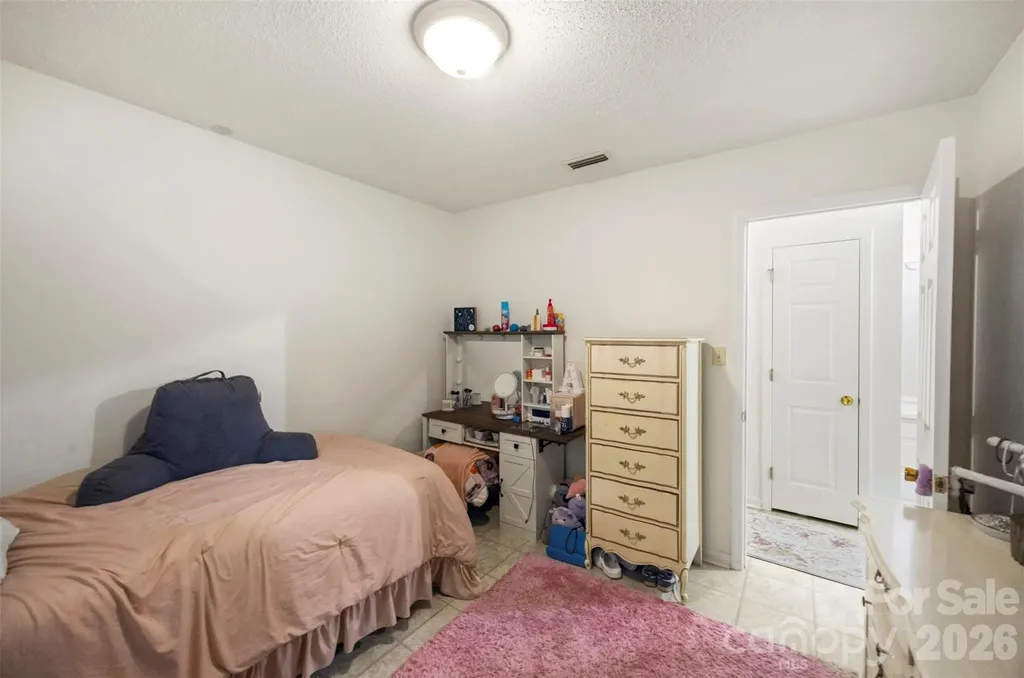 6010 Pleasant Grove Road Charlotte NC 28216