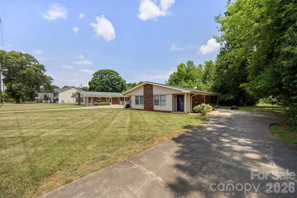 6010 Pleasant Grove Road Charlotte NC 28216