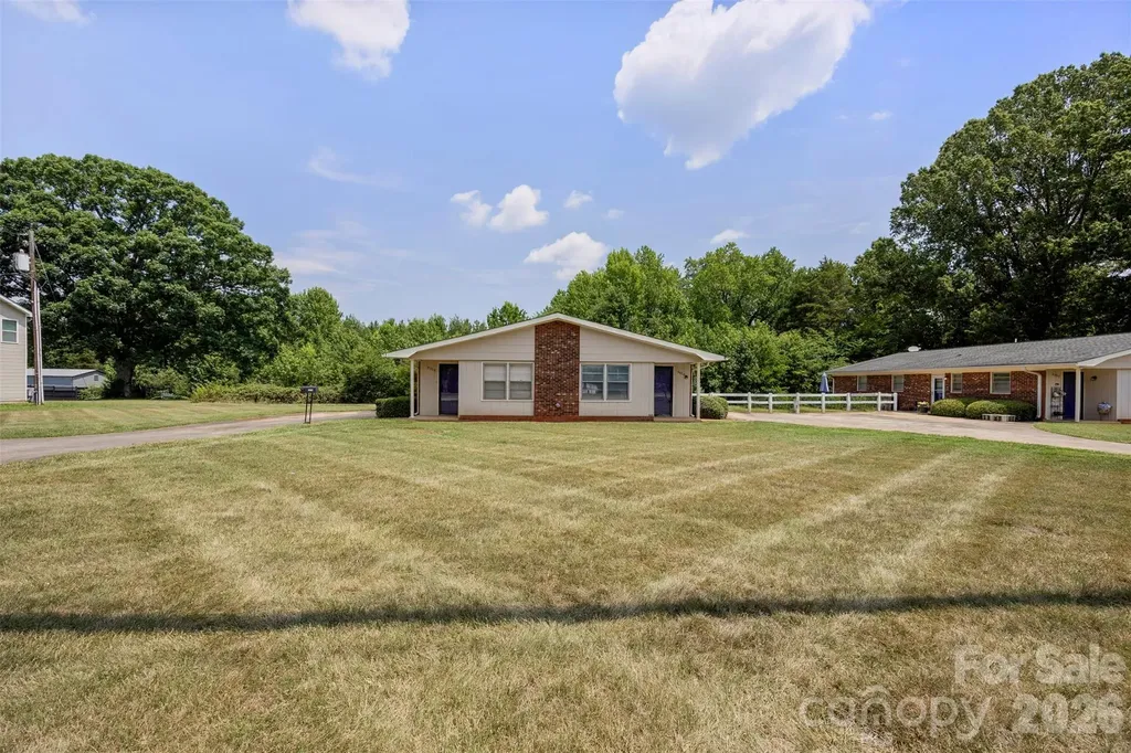 6010 Pleasant Grove Road Charlotte NC 28216