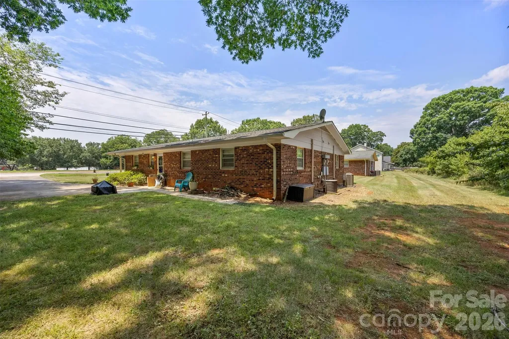 6010 Pleasant Grove Road Charlotte NC 28216