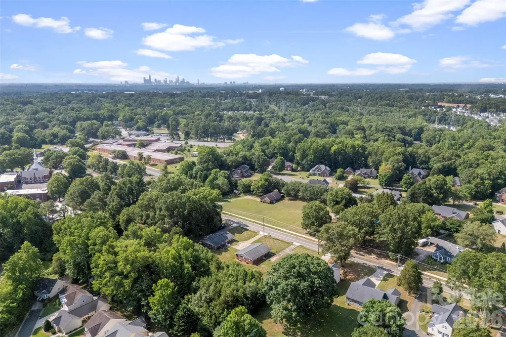 6010 Pleasant Grove Road Charlotte NC 28216