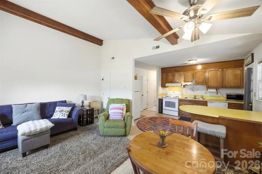6010 Pleasant Grove Road Charlotte NC 28216