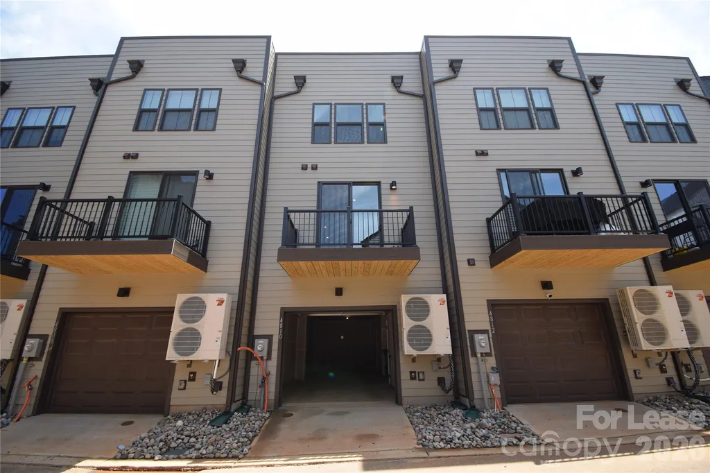 4810 Chastain Avenue Charlotte NC 28217