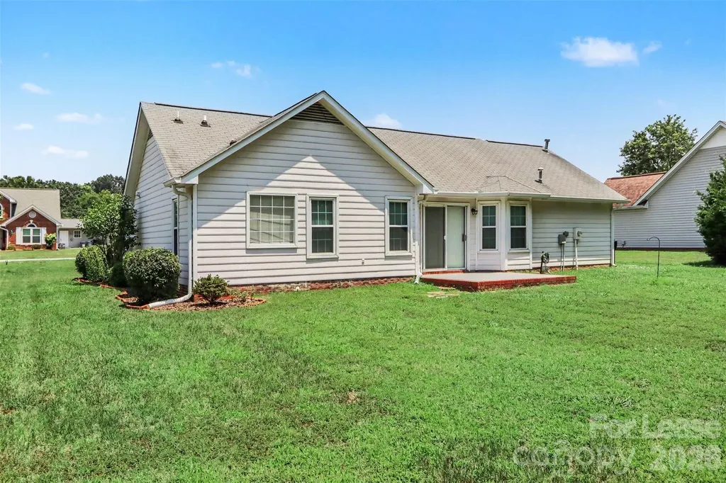 4609 Falcon Chase Drive SW Concord NC 28027