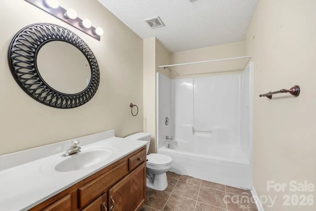 2430 Saguaro Lane Kannapolis NC 28083