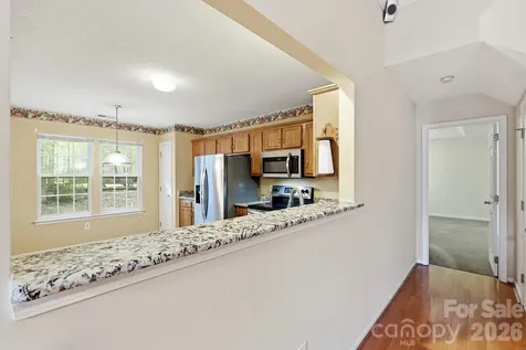 2430 Saguaro Lane Kannapolis NC 28083