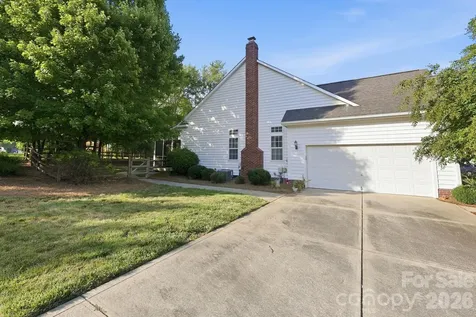 2430 Saguaro Lane Kannapolis NC 28083