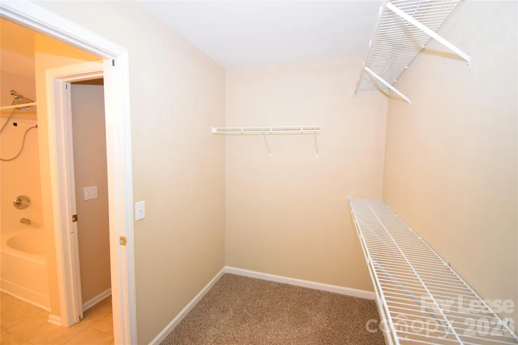 3322 Elizabeth Glen Drive Charlotte NC 28270