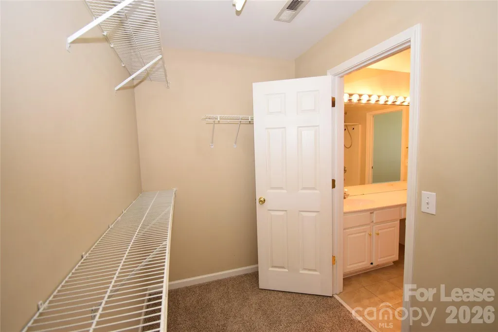 3322 Elizabeth Glen Drive Charlotte NC 28270