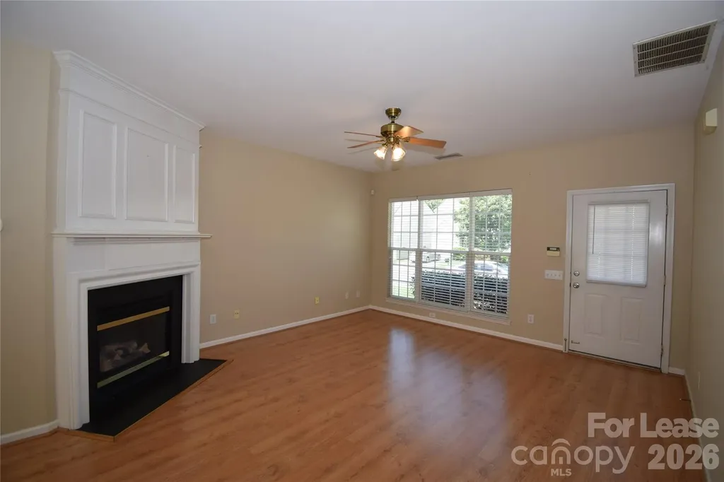 3322 Elizabeth Glen Drive Charlotte NC 28270