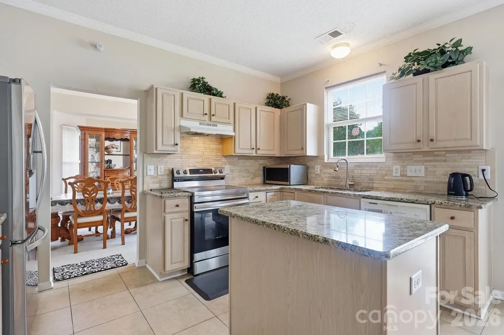 8818 Norway Court Charlotte NC 28269