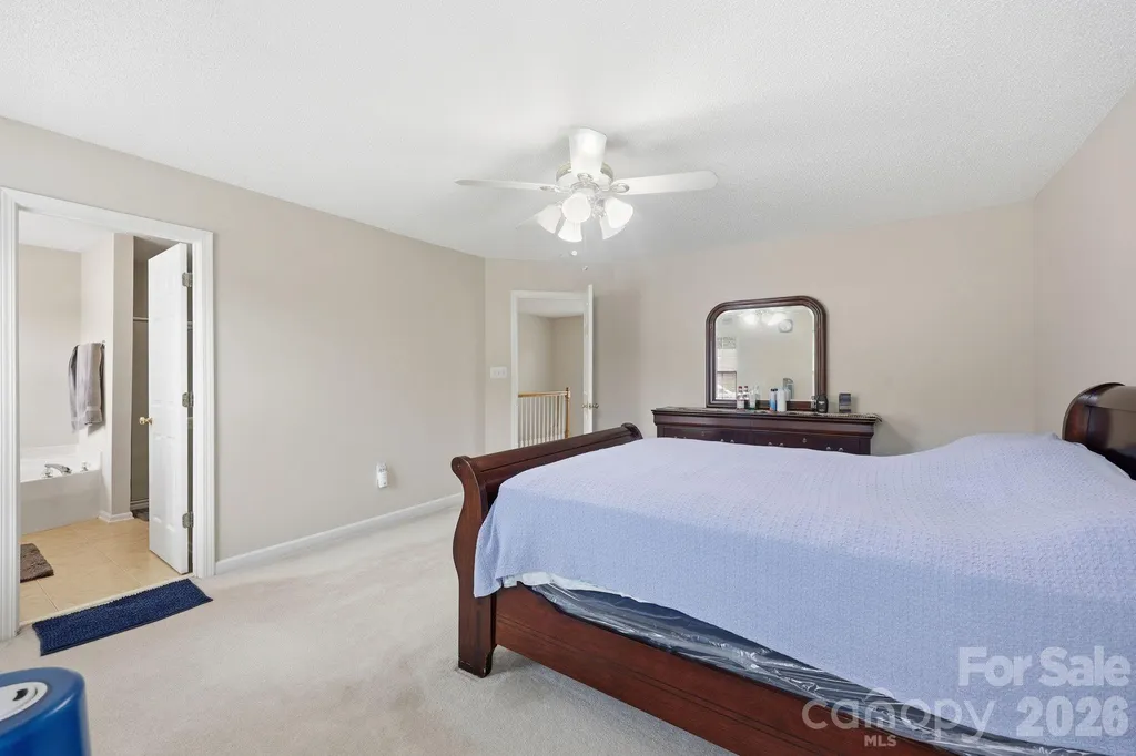8818 Norway Court Charlotte NC 28269