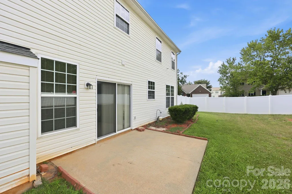 8818 Norway Court Charlotte NC 28269