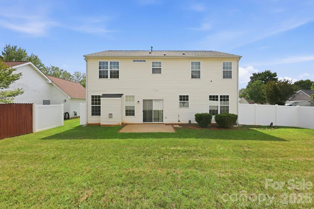 8818 Norway Court Charlotte NC 28269
