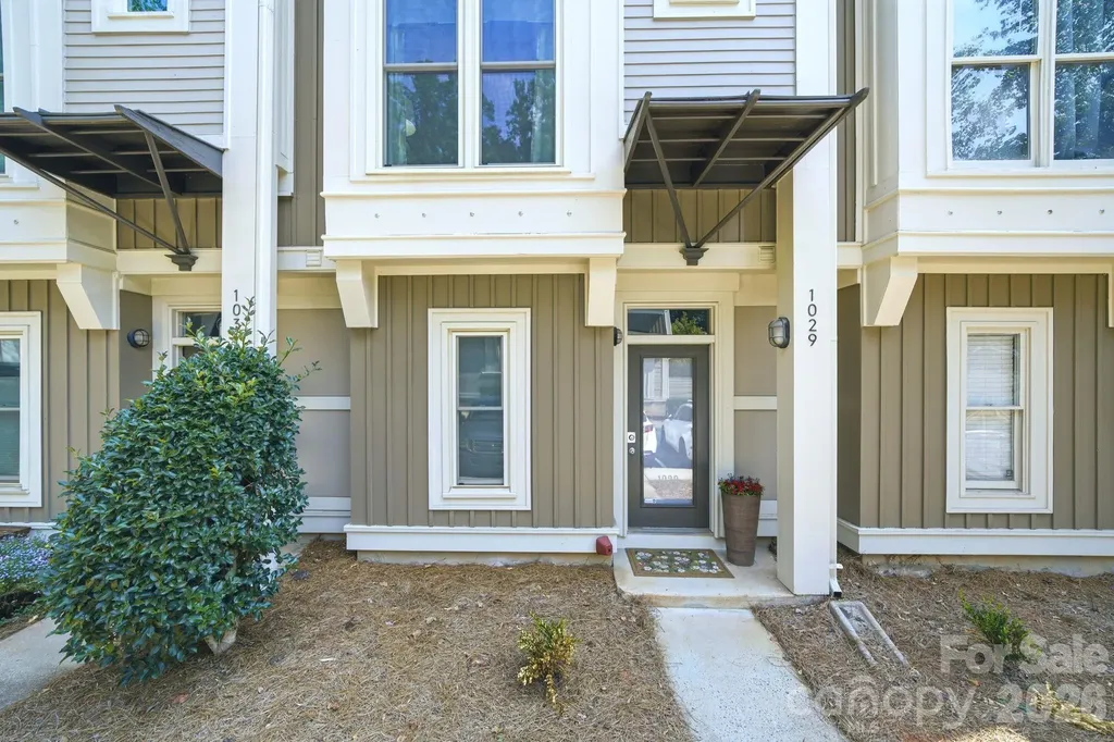 1029 Park West Drive Charlotte NC 28209