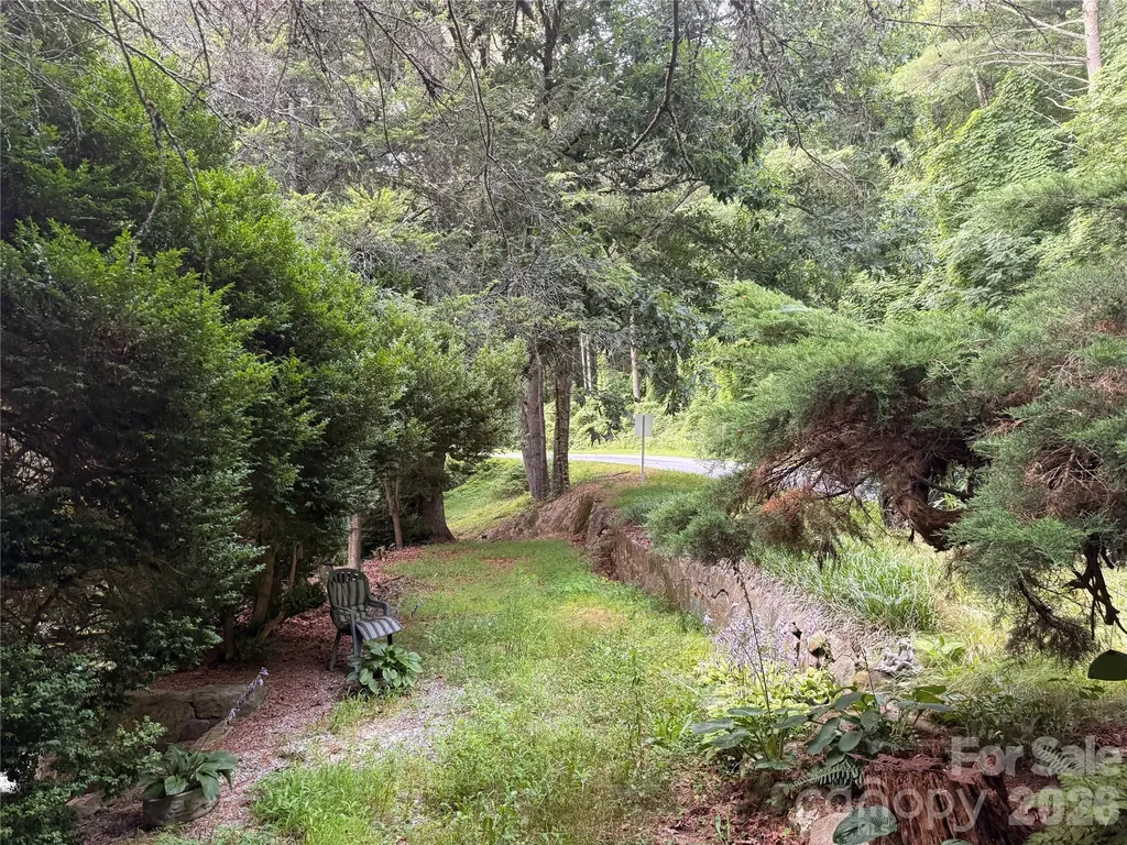 1359 Lamb Mountain Road Hendersonville NC 28792