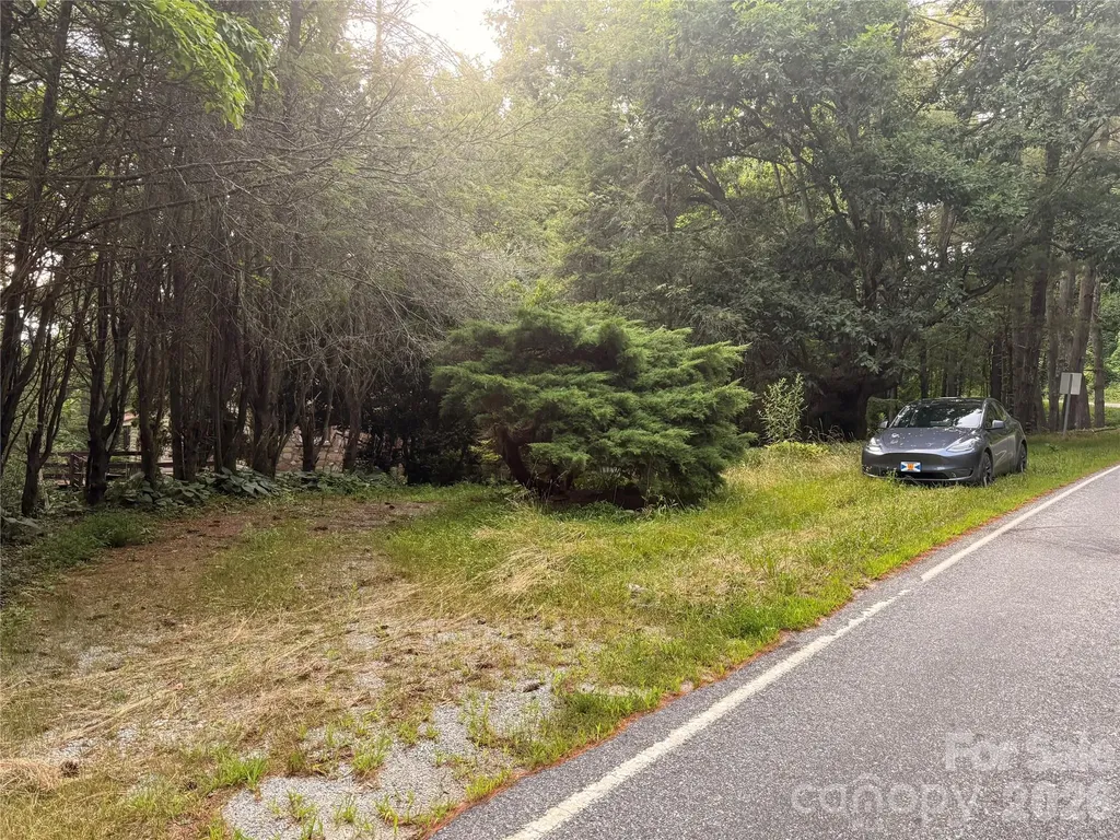 1359 Lamb Mountain Road Hendersonville NC 28792