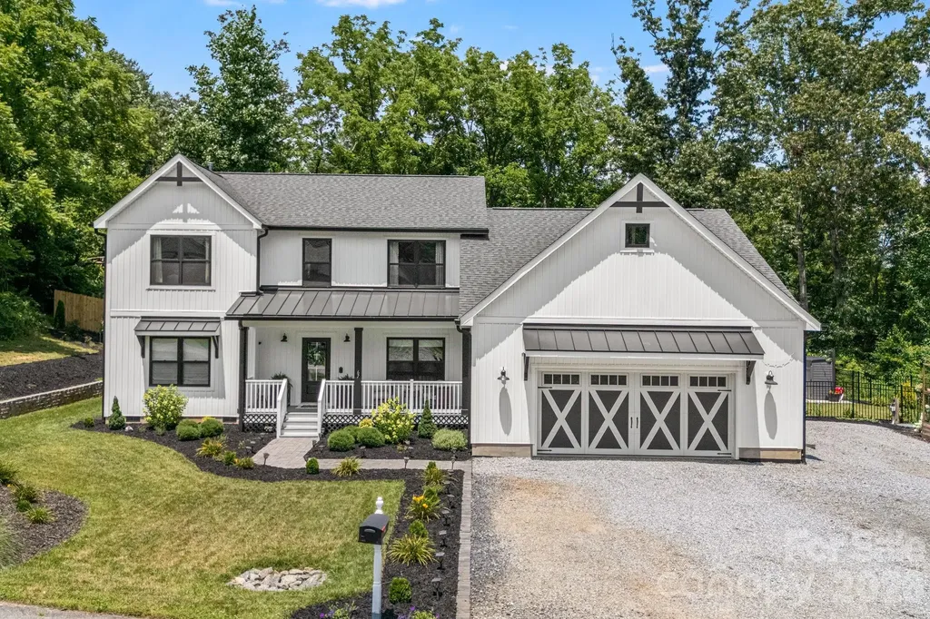 67 Apple Meadow Court Hendersonville NC 28739
