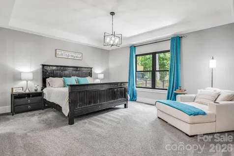 67 Apple Meadow Court Hendersonville NC 28739