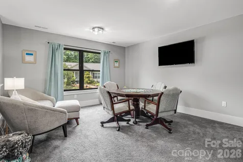 67 Apple Meadow Court Hendersonville NC 28739