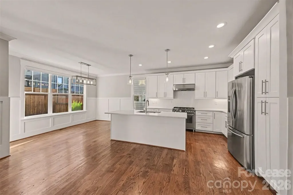 1919 Hamorton Place Charlotte NC 28205