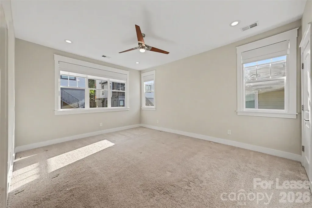 1919 Hamorton Place Charlotte NC 28205