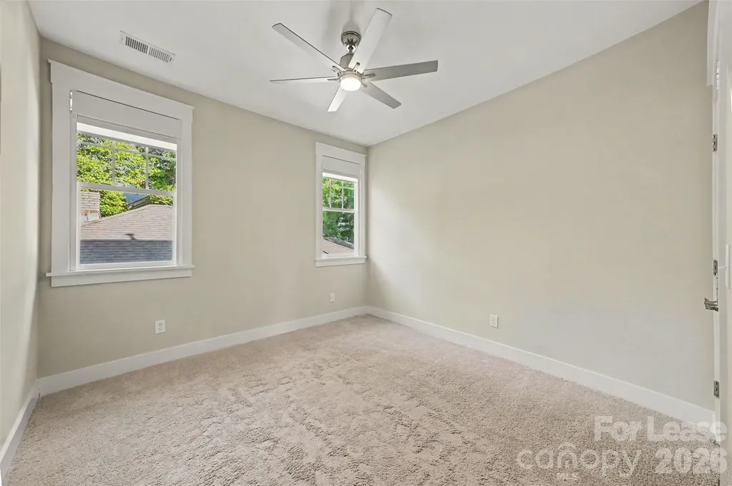 1919 Hamorton Place Charlotte NC 28205