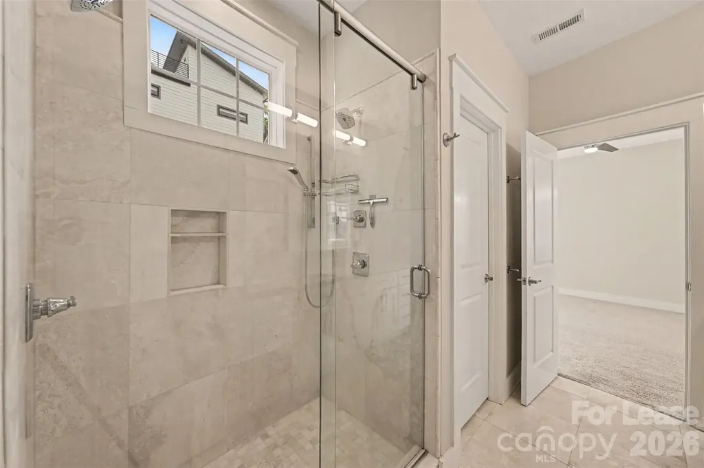 1919 Hamorton Place Charlotte NC 28205