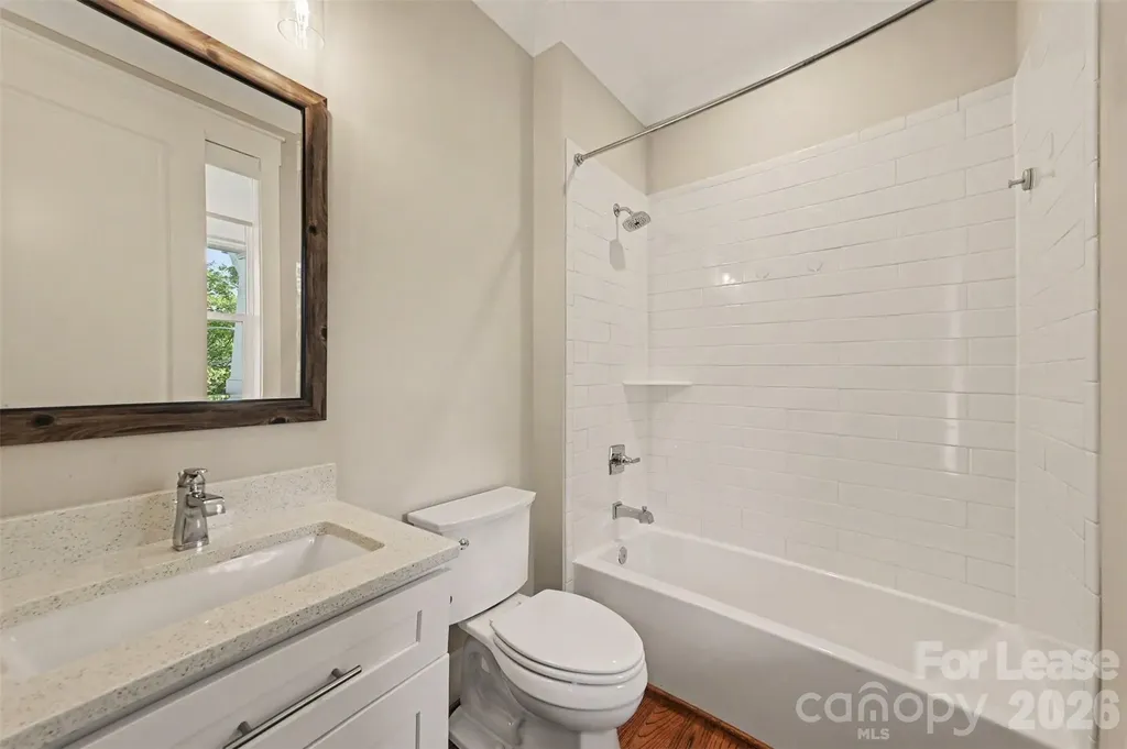 1919 Hamorton Place Charlotte NC 28205
