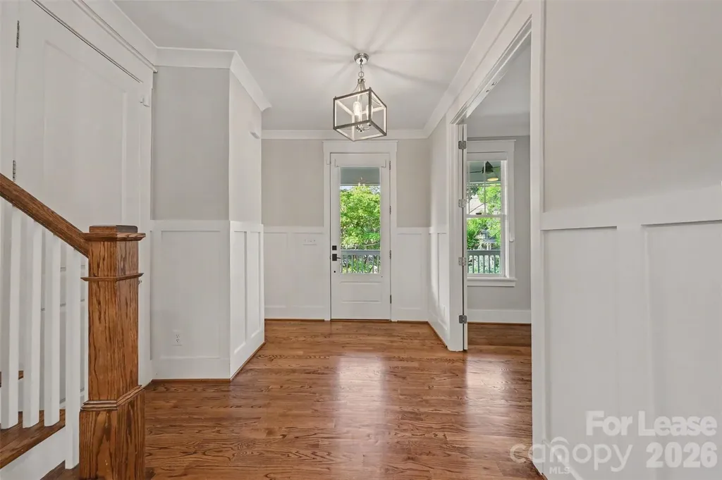 1919 Hamorton Place Charlotte NC 28205