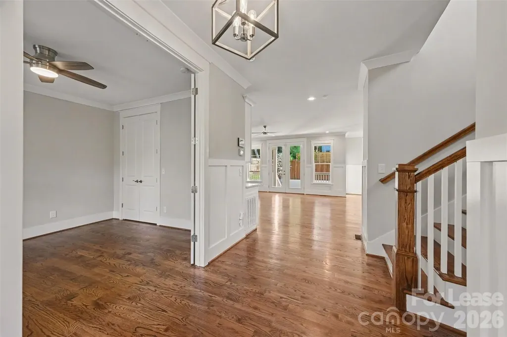 1919 Hamorton Place Charlotte NC 28205