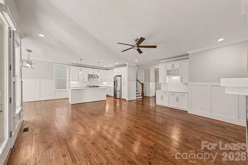1919 Hamorton Place Charlotte NC 28205