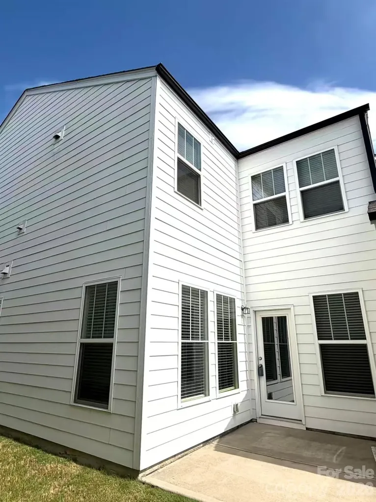 325 Johnston Drive Pineville NC 28134