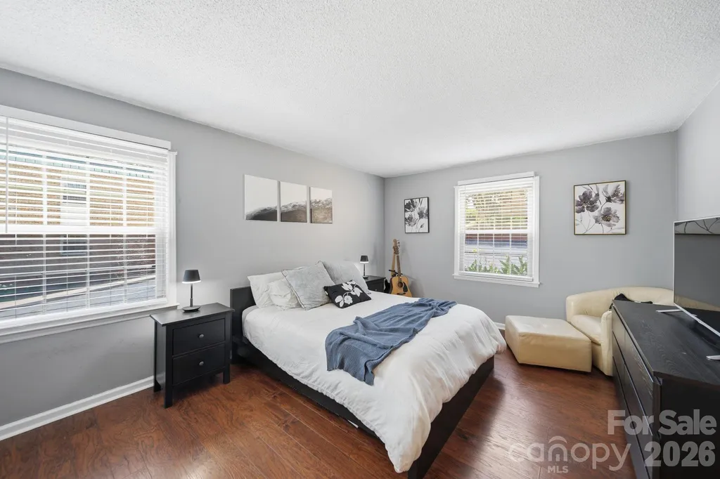 4739 Hedgemore Drive Charlotte NC 28209