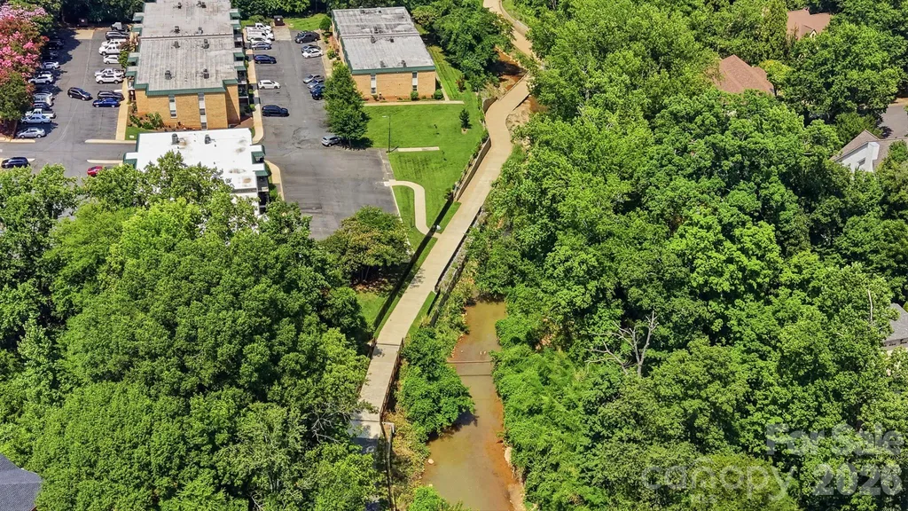 4739 Hedgemore Drive Charlotte NC 28209