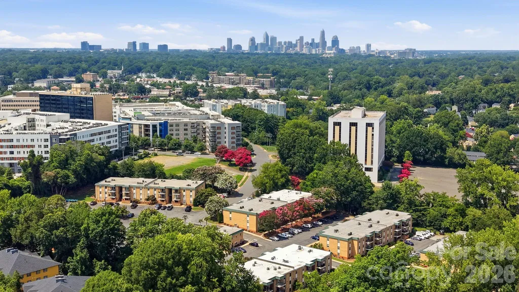 4739 Hedgemore Drive Charlotte NC 28209