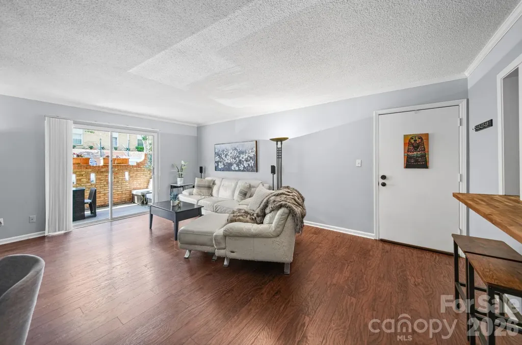 4739 Hedgemore Drive Charlotte NC 28209