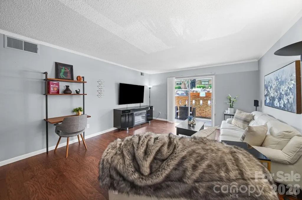 4739 Hedgemore Drive Charlotte NC 28209