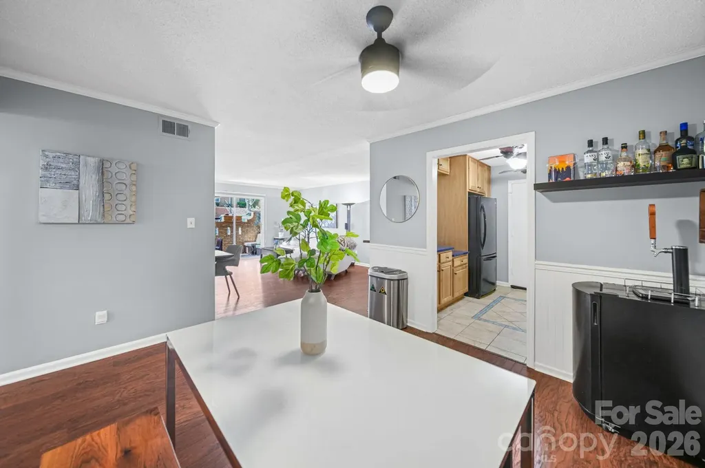 4739 Hedgemore Drive Charlotte NC 28209