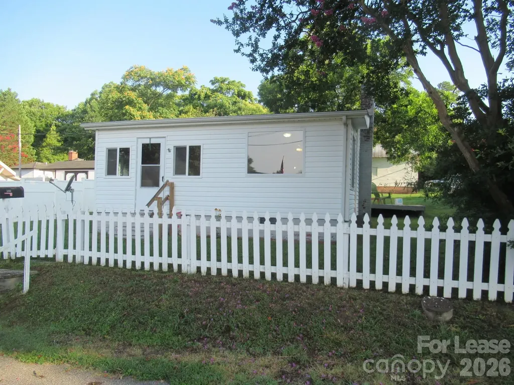 306 W 2nd Street Lincolnton NC 28092